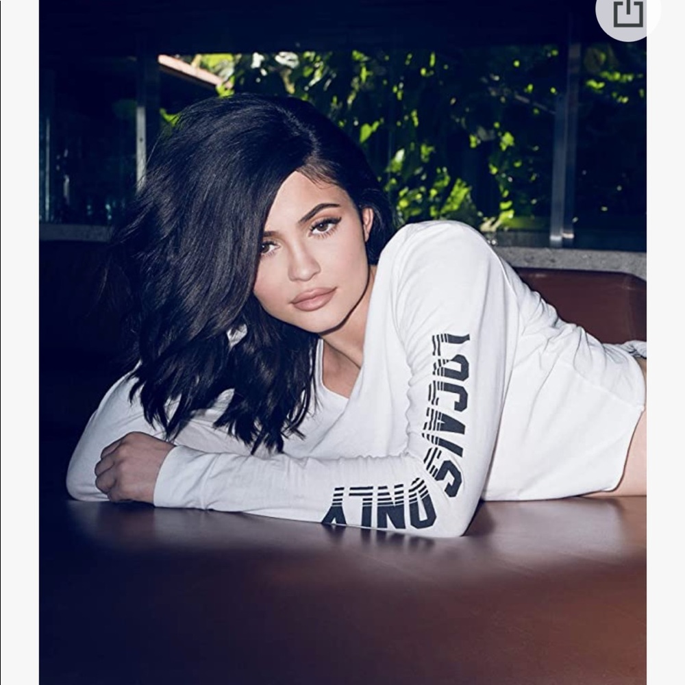 Kendall and Kylie Cropped White Long sleeve Tee